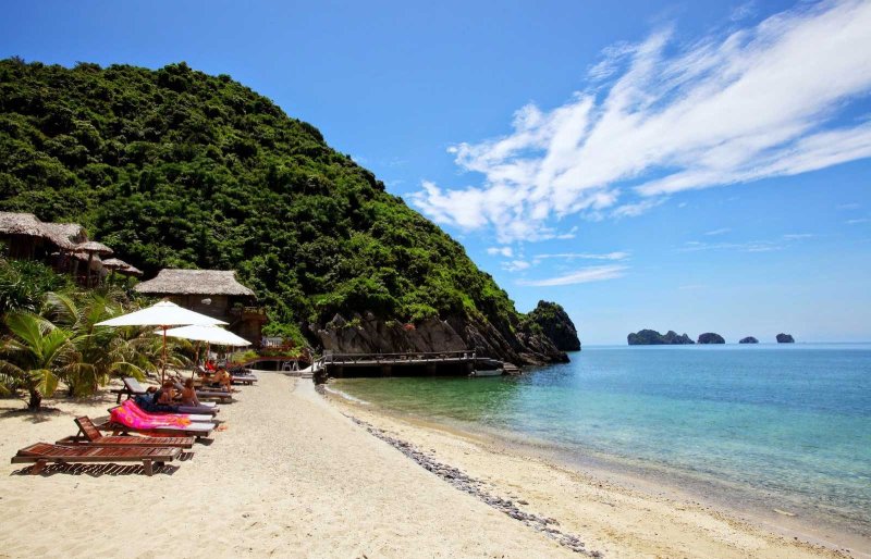 đi du lịch Cát Bà bằng ô tô