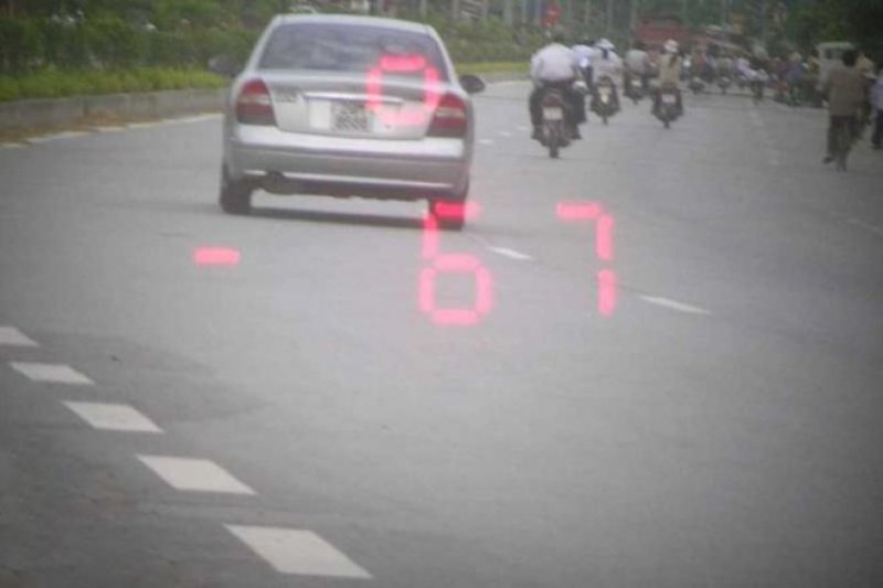phạt tốc độ ô tô