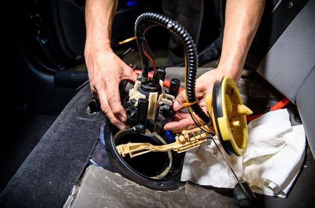 sai-lam-chu-xe-thuong-mac-khi-tu-bao-duong-o-nha-va-hau-qua